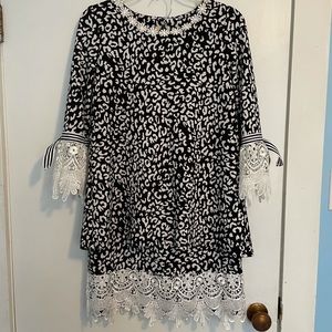 Dainty Jewell’s outfit